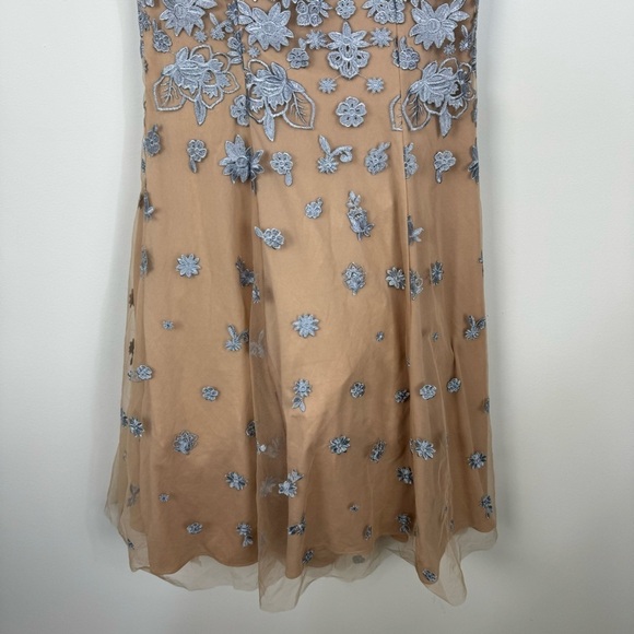 Xscape Tan & Baby Blue Floral Lace Strappless Gown Dress Prom Party Cocktail - Picture 4 of 6